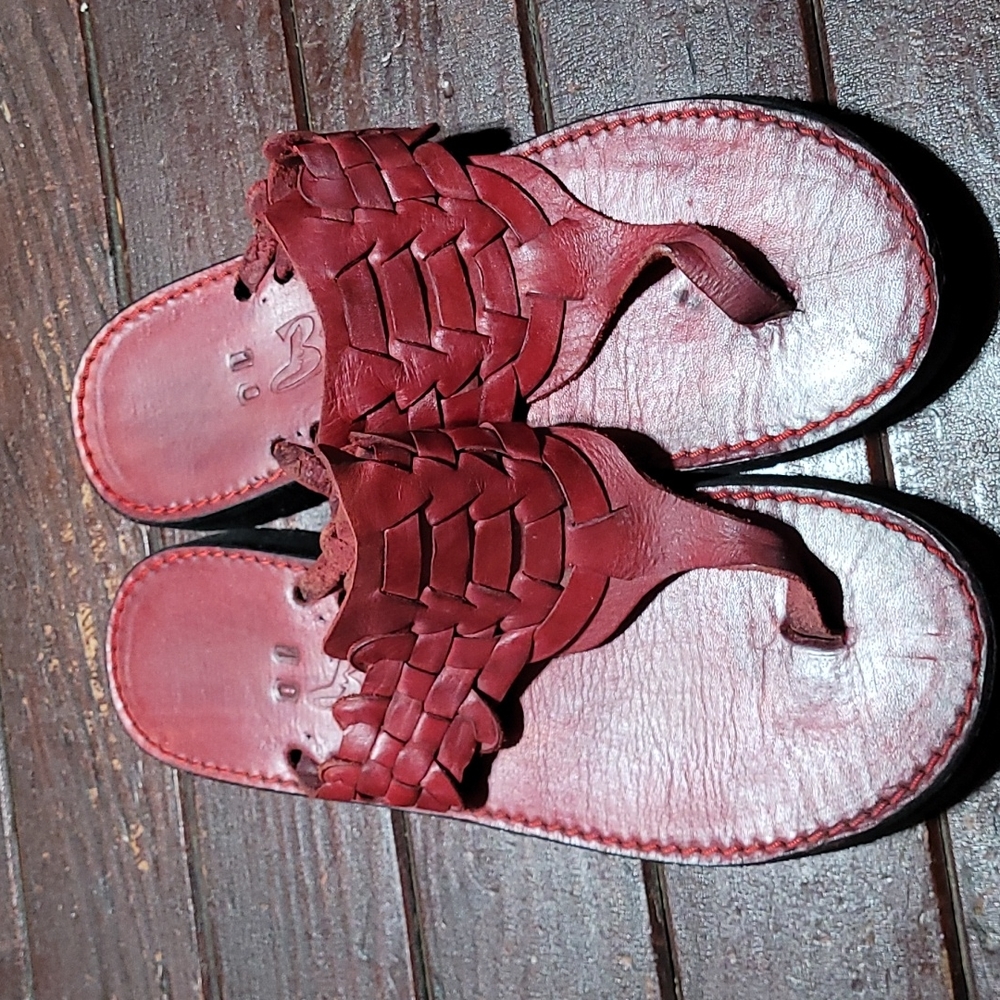 EUC Brand X Huaraches Size 10 Red Flip-Flop.